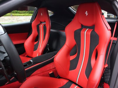 صورة 16 لـ 2018 Ferrari 812 SUPERFAST