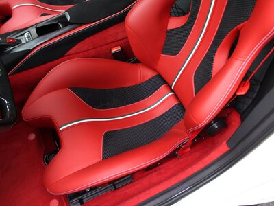 صورة 17 لـ 2018 Ferrari 812 SUPERFAST