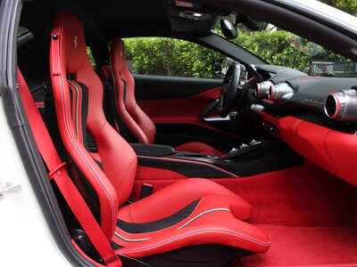صورة 18 لـ 2018 Ferrari 812 SUPERFAST