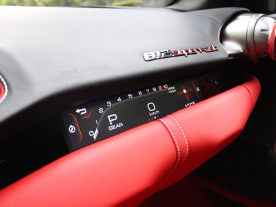 صورة 20 لـ 2018 Ferrari 812 SUPERFAST
