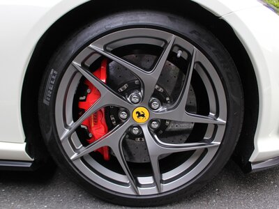 صورة 21 لـ 2018 Ferrari 812 SUPERFAST