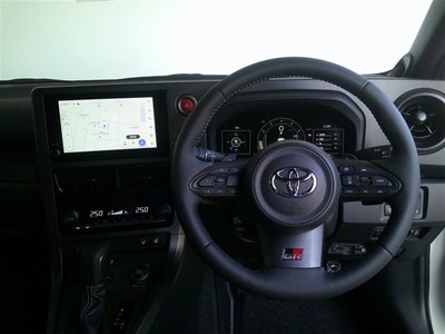 صورة مصغرة 4 لـ 2025 Toyota GR YARIS
