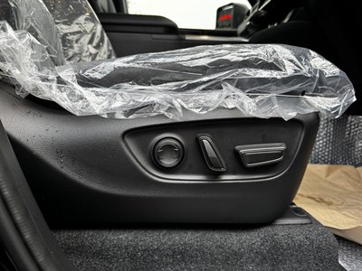 2026 Toyota LAND CRUISER 250 照片 23
