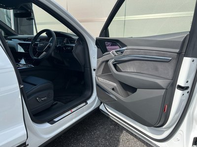 صورة 51 لـ 2022 AUDI E-TRON S SPORTBACK