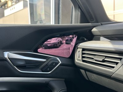 صورة 45 لـ 2022 AUDI E-TRON S SPORTBACK