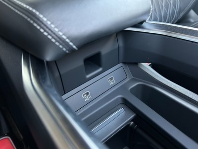 صورة 43 لـ 2022 AUDI E-TRON S SPORTBACK