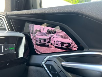 صورة 44 لـ 2022 AUDI E-TRON S SPORTBACK