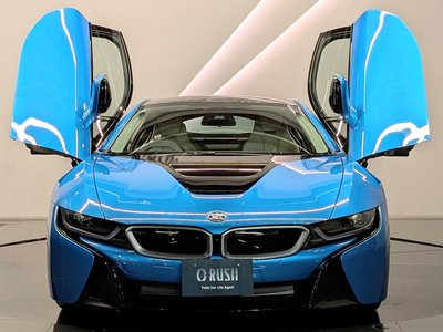 صورة 10 لـ 2015 BMW I8