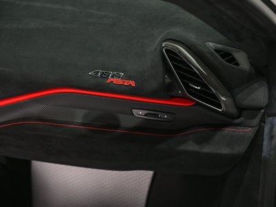 صورة مصغرة 27 لـ 2020 Ferrari 488 PISTA