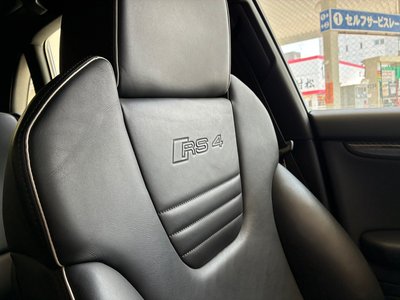 صورة 23 لـ 2007 AUDI RS4