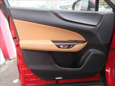 2023 Lexus NX — миниатюра 38