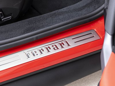 صورة 23 لـ 2025 Ferrari 296 GTS