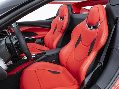 صورة 16 لـ 2025 Ferrari 296 GTS