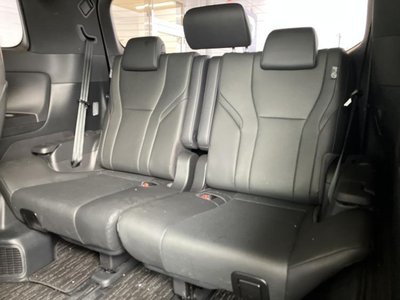 2025 Toyota ALPHARD photo 19
