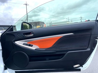 2018 Lexus RC F thumbnail 39