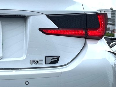 2018 Lexus RC F thumbnail 35