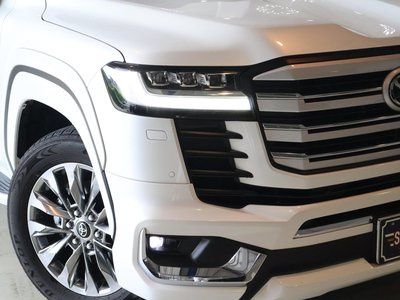 2025 Toyota LAND CRUISER 300 thumbnail 58