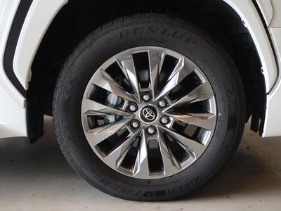 2025 Toyota LAND CRUISER 300 thumbnail 63