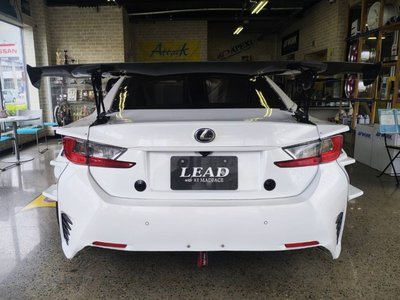 صورة 73 لـ 2018 Lexus RC