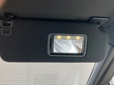 2024 LAND Rover DISCOVERY thumbnail 69