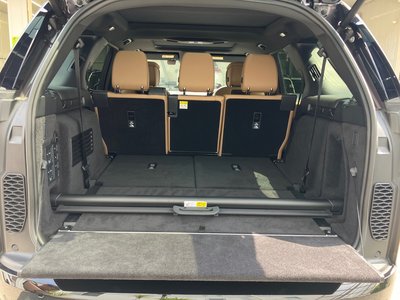 2024 LAND Rover DISCOVERY thumbnail 175