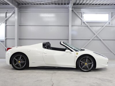 2012 Ferrari 458 SPIDER 照片 25