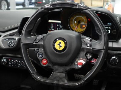 2012 Ferrari 458 SPIDER 照片 5