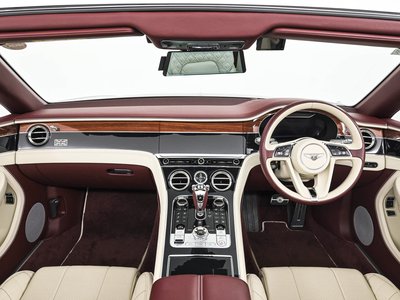 صورة 12 لـ 2019 Bentley CONTINENTAL