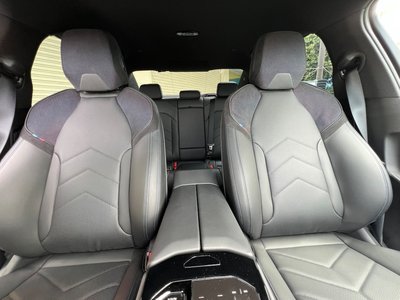 2025 BMW 5 SERIES thumbnail 33