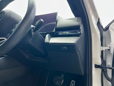 2025 BMW 5 SERIES thumbnail 23