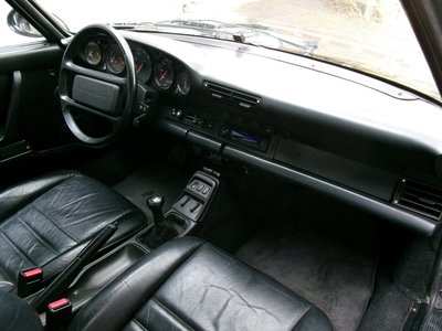 صورة 9 لـ 1990 Porsche 911
