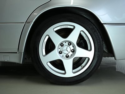 1995 Mercedes-BENZ E-CLASS AMG photo 36