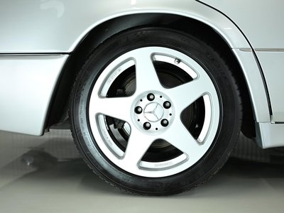 1995 Mercedes-BENZ E-CLASS AMG photo 38