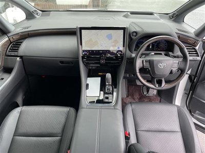 2024 Toyota ALPHARD — фото 2