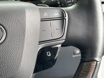 2024 Toyota ALPHARD — фото 11