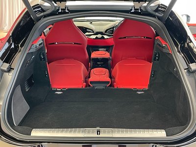 2024 Ferrari PUROSANGUE 照片 21