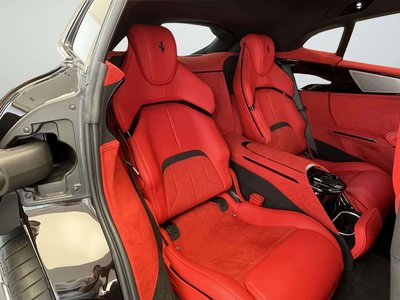 2024 Ferrari PUROSANGUE 照片 16