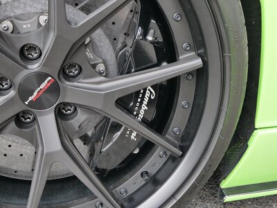 صورة 14 لـ 2012 Lamborghini AVENTADOR