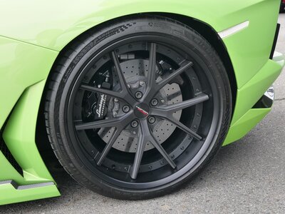 صورة 15 لـ 2012 Lamborghini AVENTADOR