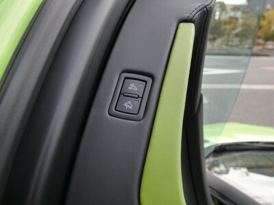 صورة 26 لـ 2012 Lamborghini AVENTADOR