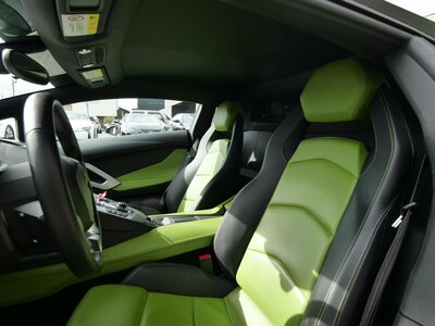 صورة 27 لـ 2012 Lamborghini AVENTADOR