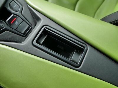 صورة 46 لـ 2012 Lamborghini AVENTADOR