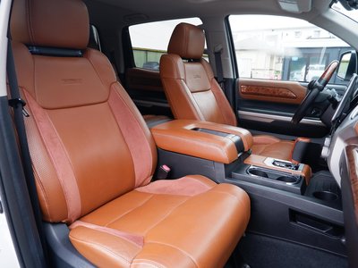 صورة 52 لـ 2013 Toyota TUNDRA