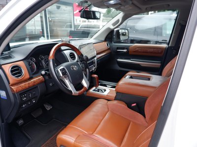 2013 Toyota TUNDRA 照片 4