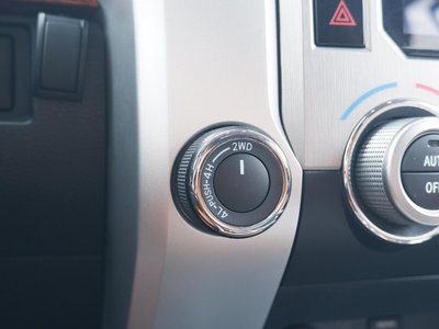 صورة 46 لـ 2013 Toyota TUNDRA