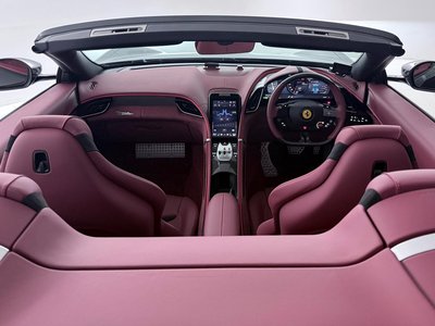2024 Ferrari ROMA SPIDER — фото 2