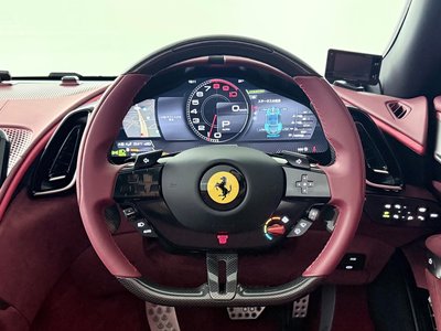 2024 Ferrari ROMA SPIDER — фото 21