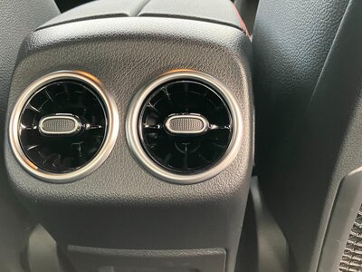 2024 Mercedes-BENZ CLA thumbnail 17