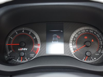 صورة 71 لـ 2023 Toyota GR YARIS