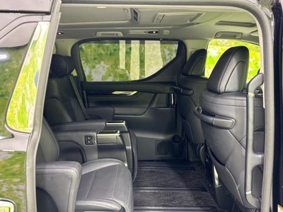 2022 Toyota ALPHARD 照片 5